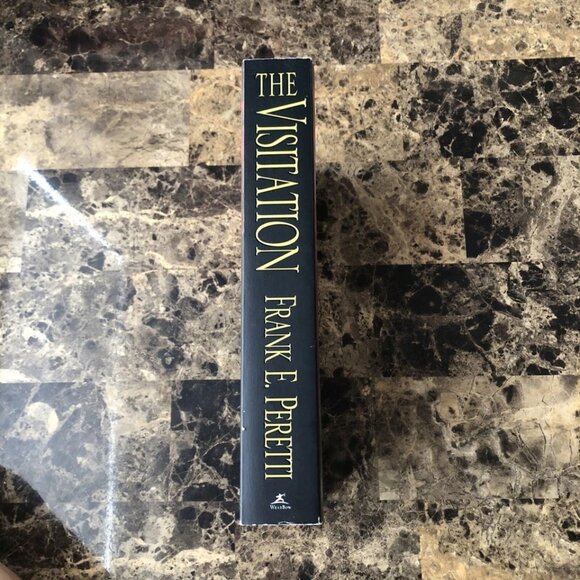 The Visitation by Frank E. Peretti (English) Paperback Book 2003 Westbow Press - Picture 3 of 8